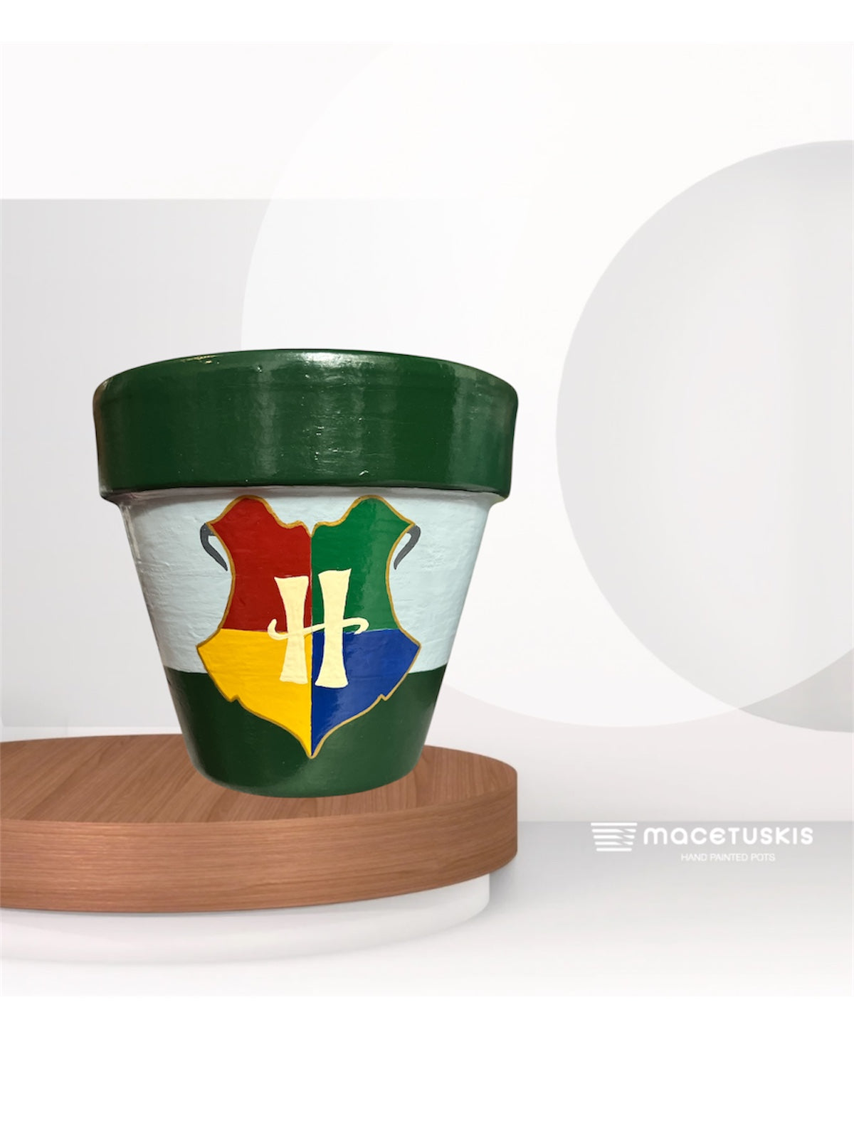Harry P Shield pot